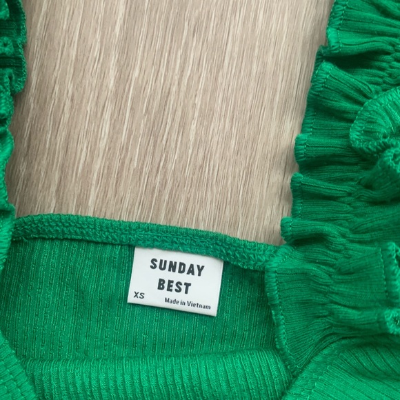 Firecracker tank from Sunday Best - Picture 2 of 3